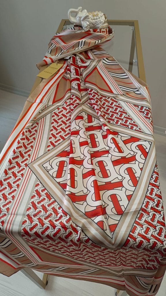 Burberry Desen İthal Vual İpek Şal - Bej