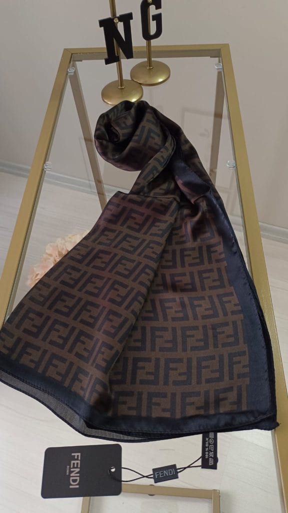 Fendi Desen İthal Vual İpek Şal - Siyah